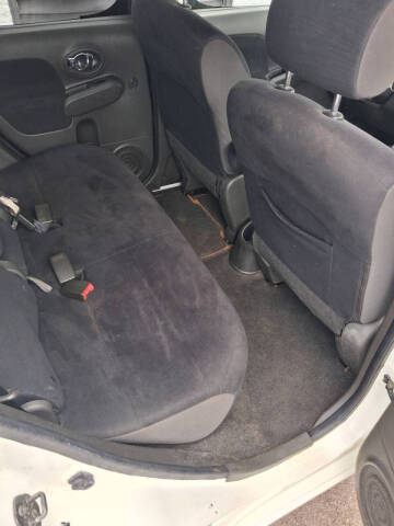 2010 Nissan cube 1.8