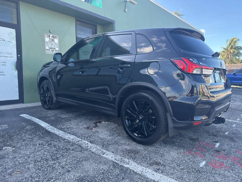 2022 Mitsubishi Outlander Sport LE