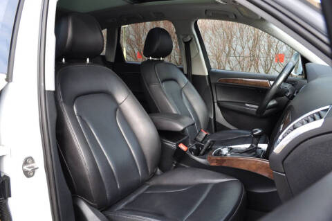 2016 Audi Q5 2.0T quattro Premium Plus