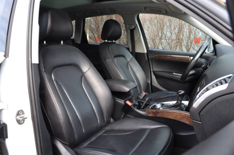 2016 Audi Q5 2.0T quattro Premium Plus