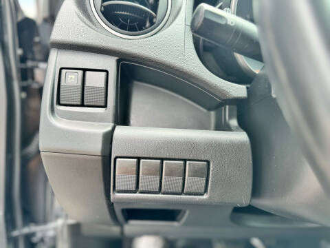 2014 Mazda MAZDA5 Sport