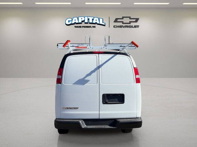 2025 Chevrolet Express 2500
