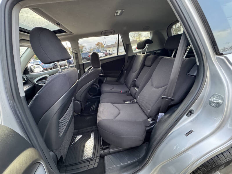 2009 Toyota RAV4 Sport