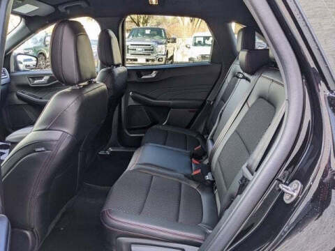2025 Ford Escape ST-Line Select