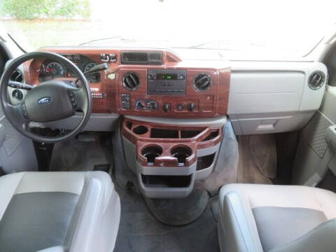 2014 Ford E-Series E-250