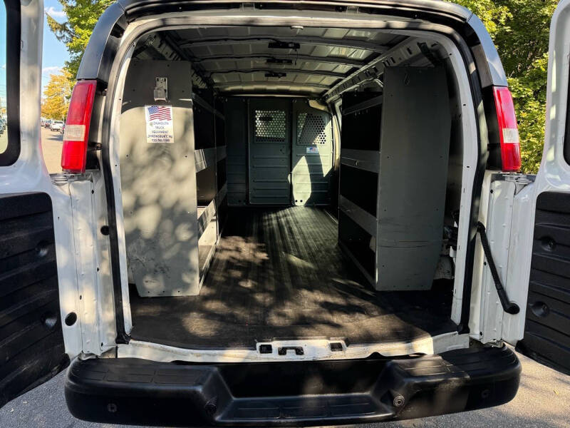 2016 GMC Savana 2500