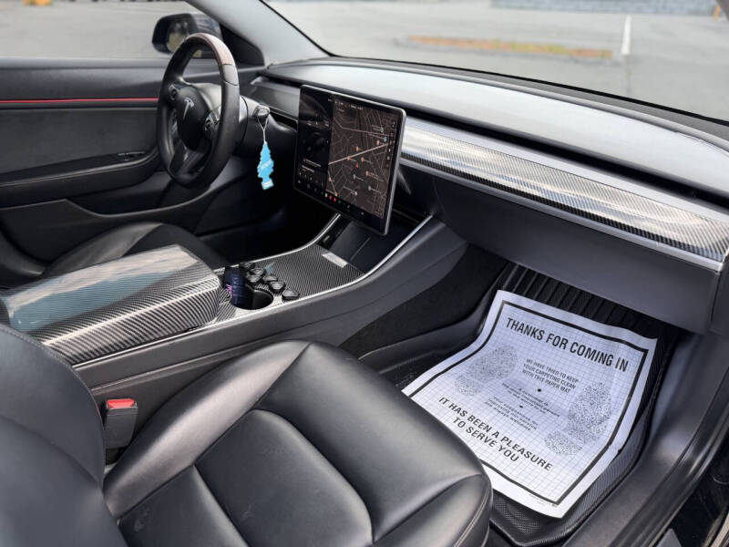 2020 Tesla Model 3 Performance