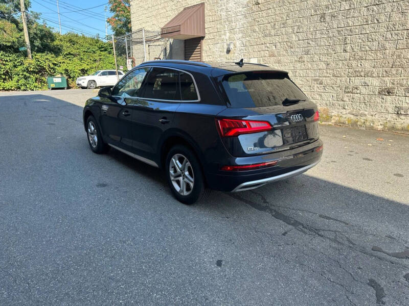 2019 Audi Q5 quattro Premium 45 TFSI