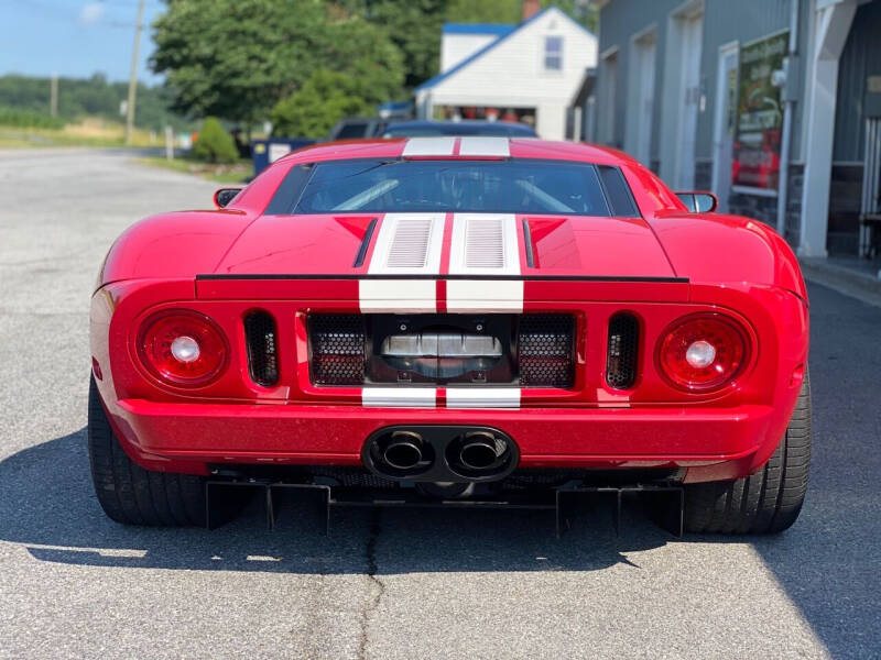 2005 Ford GT