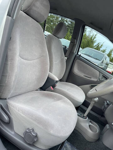 2000 Toyota Platz Echo