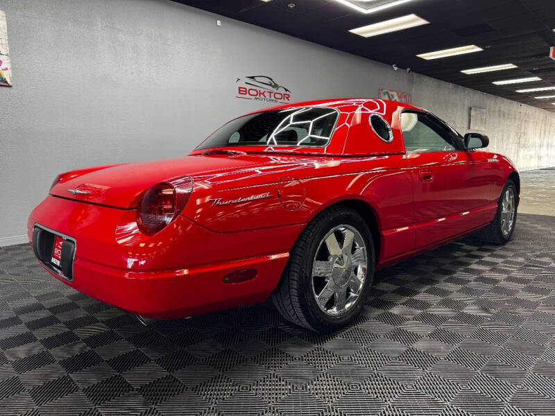 2002 Ford Thunderbird Deluxe
