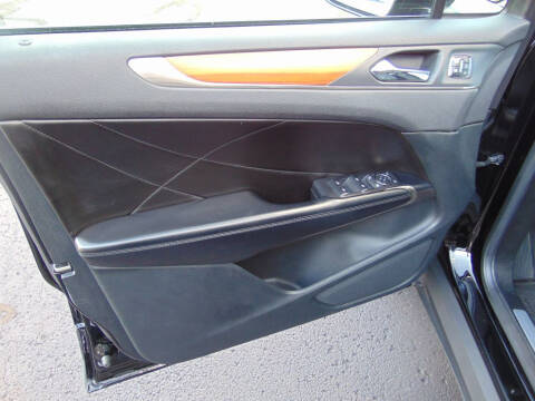 2017 Lincoln MKC Reserve