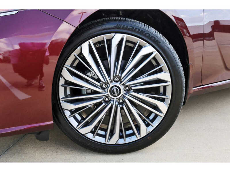 2025 Nissan Altima 2.5 SL