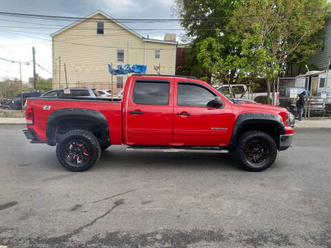 2013 GMC Sierra 1500 for sale at BLS AUTO SALES LLC in Bronx NY