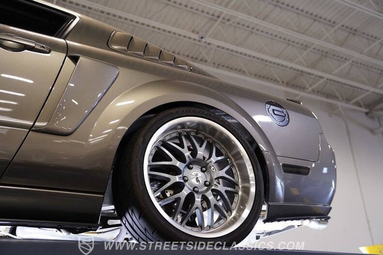 2005 Ford Mustang