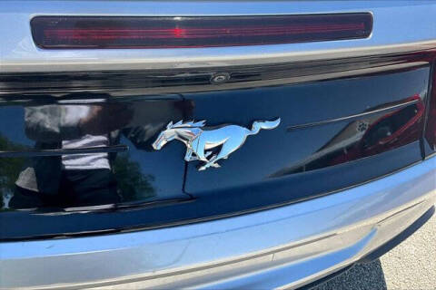 2022 Ford Mustang EcoBoost Premium