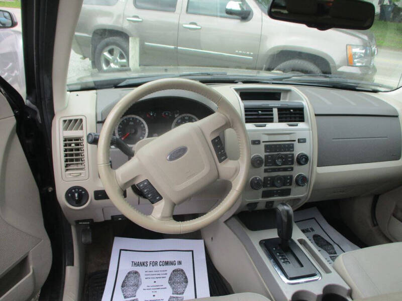 2011 Ford Escape XLT