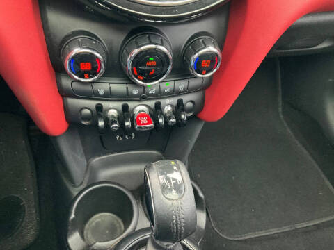 2017 MINI Hardtop 2 Door Cooper