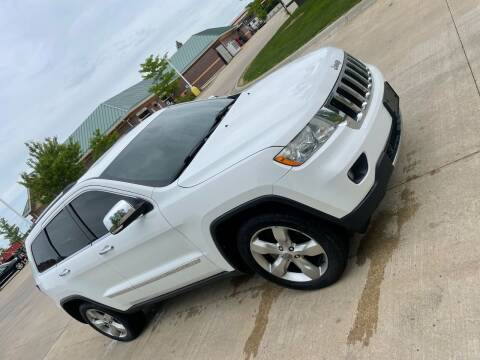 2013 Jeep Grand Cherokee for sale at United Motors in Saint Cloud MN