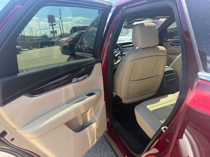 2017 Cadillac XT5 Luxury