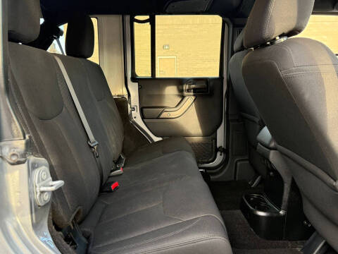 2011 Jeep Wrangler Unlimited Sahara