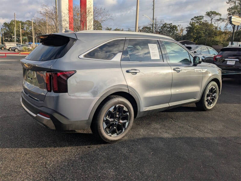 2024 Kia Sorento S