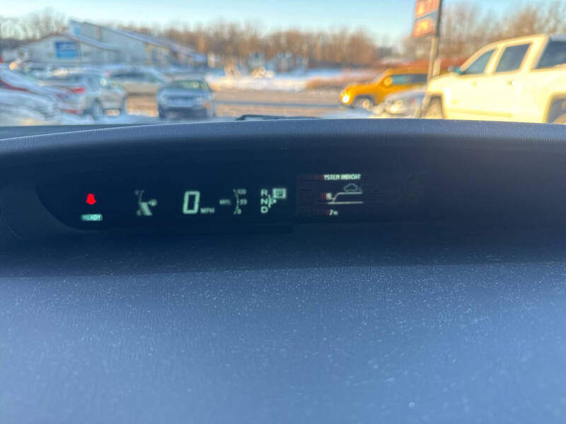 2015 Toyota Prius Three