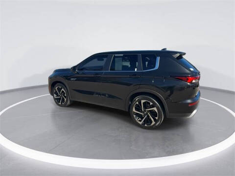 2023 Mitsubishi Outlander PHEV SE