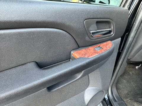 2013 GMC Yukon XL SLE