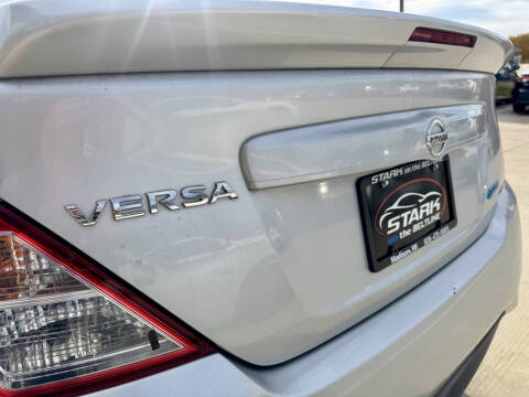 2015 Nissan Versa 1.6 S Plus