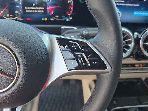 2025 Mercedes-Benz GLB GLB 250