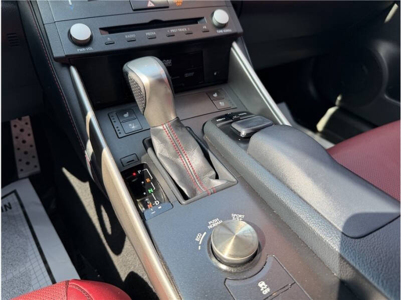2016 Lexus IS 350