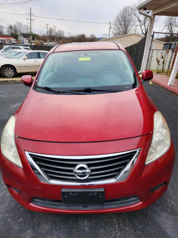 2012 Nissan Versa 1.6 SL