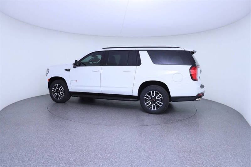 2024 GMC Yukon XL AT4