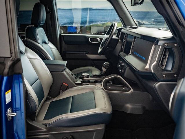2021 Ford Bronco First Edition Advanced