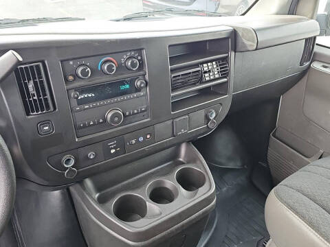 2024 GMC Savana 2500