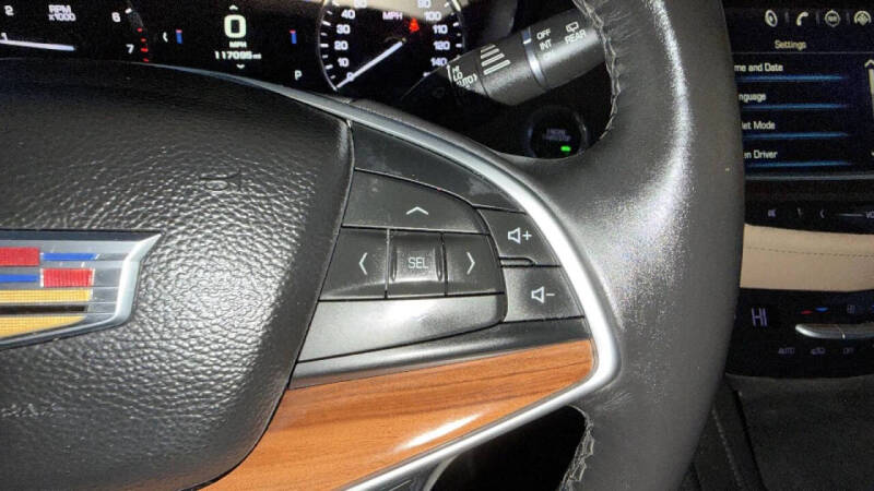 2017 Cadillac XT5 Platinum