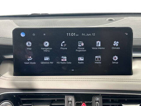 2023 Genesis G70