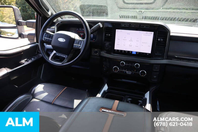 2024 Ford F-450 Super Duty Platinum