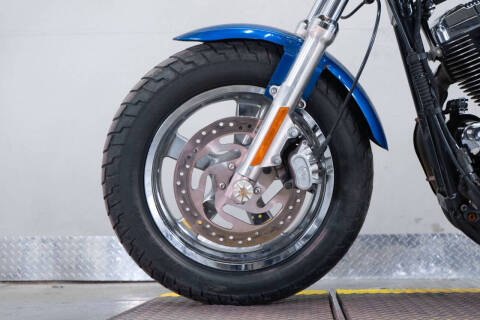 2015 Harley-Davidson Sportster 1200 Custom