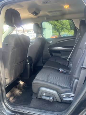 2015 Dodge Journey American Value Package