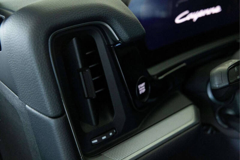 2024 Porsche Cayenne Coupe