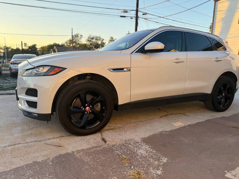 2019 Jaguar F-PACE 30t Portfolio