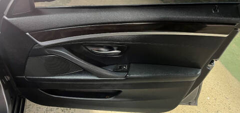 2014 BMW 5 Series 528i