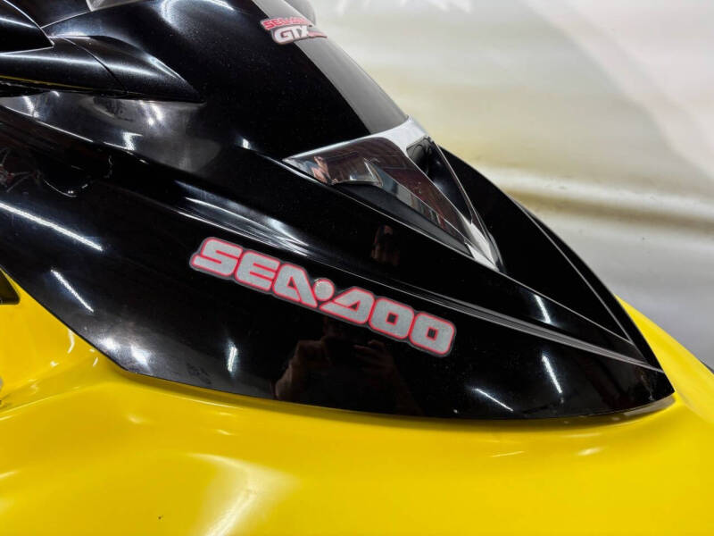 2004 Sea-Doo GTX 185