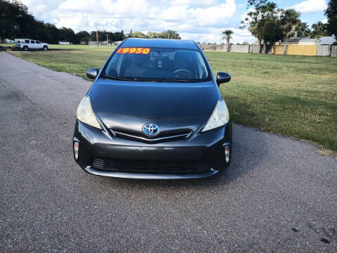 2012 Toyota Prius v Five