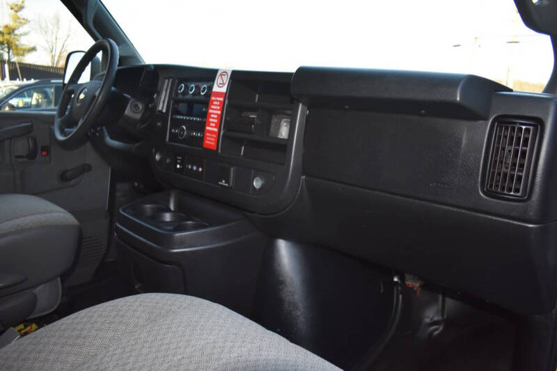 2018 Chevrolet Express 2500