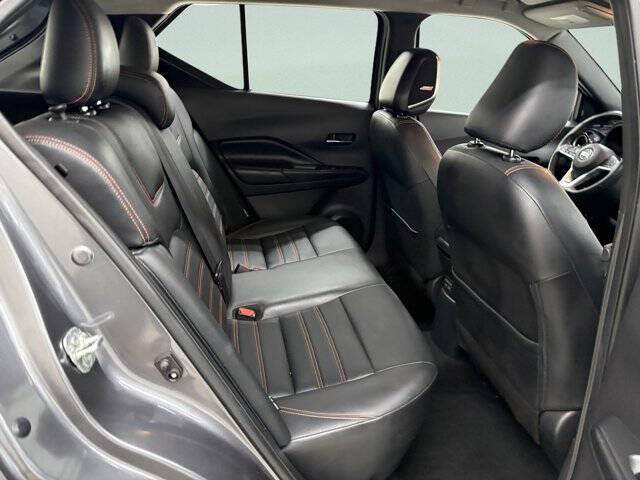 2020 Nissan Kicks SR