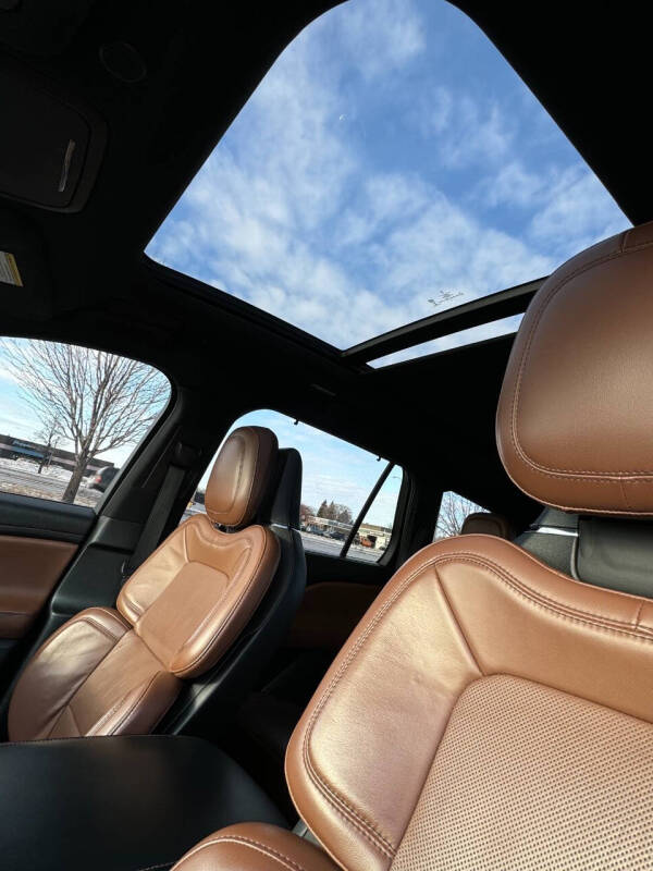 2020 Lincoln Aviator Reserve photo 5