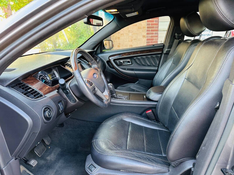 2014 Ford Taurus Limited